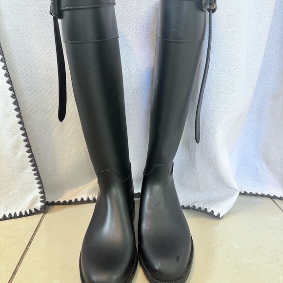 Burberry Black Winter & Rain Boots - Picture 1 of 9
